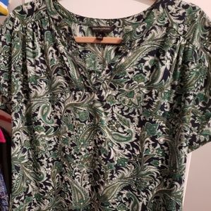 5 for $20 Cute Banana Republic shirt